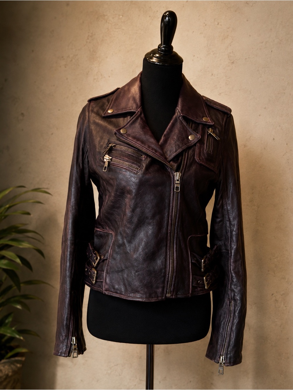 Black Rivet Women's Distressed Brown Leather Moto Jacket